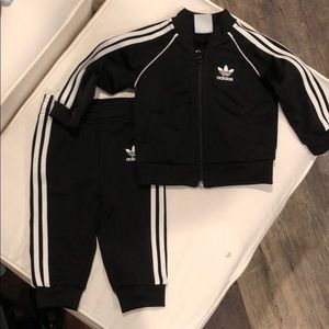 Adidas baby classic sweatsuit 3-6M